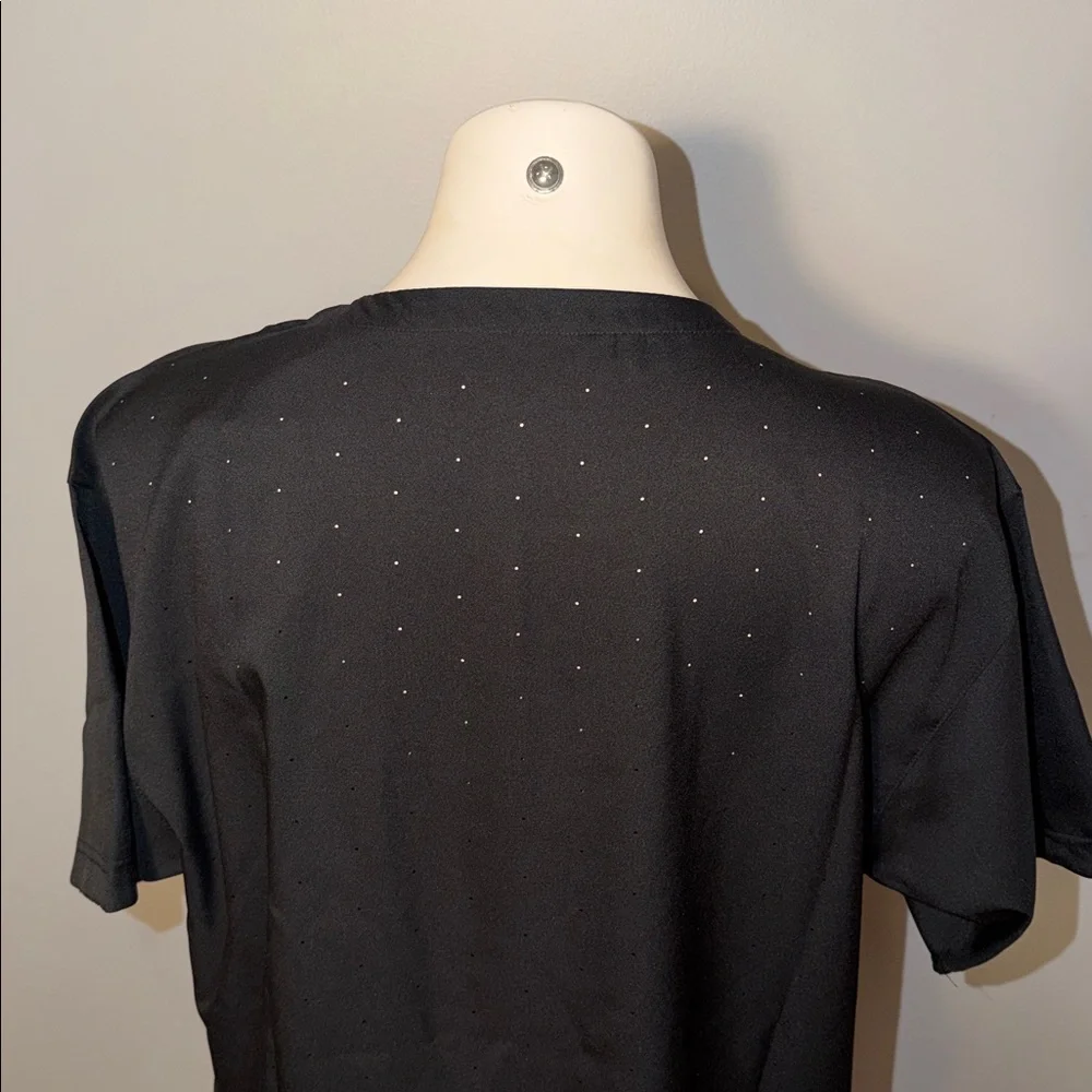 Adidas Adizero Dugout Cage T-Shirt (Gender Neutral) Medium. NWT.